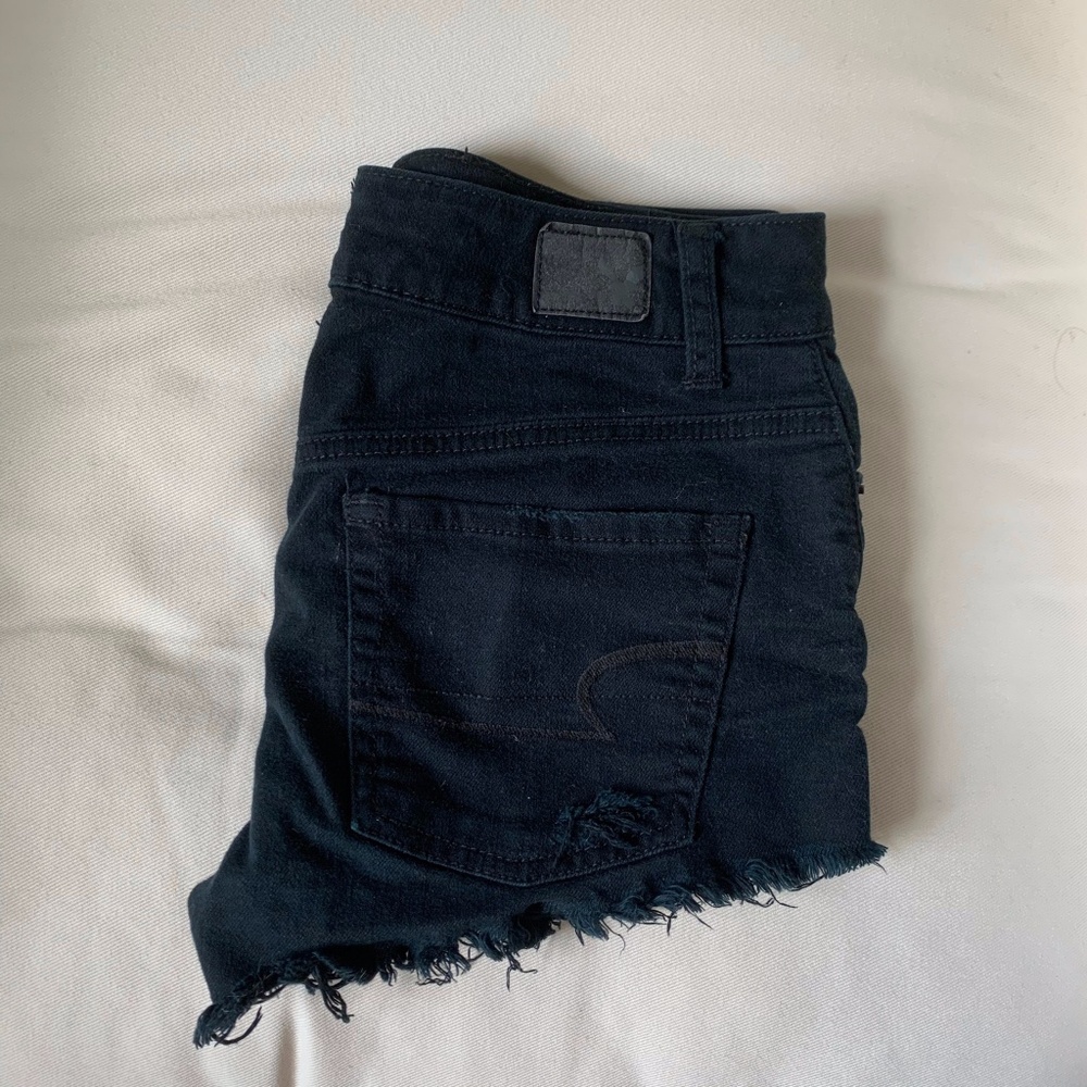 American Eagle Distressed Denim Black Shorts sz 00
